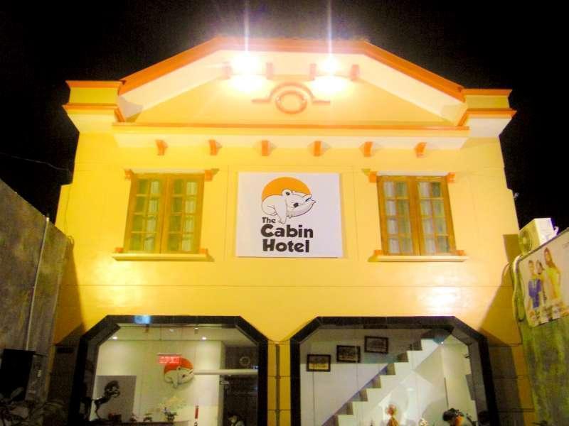Cabin Hotel Bhayangkara Jogjacarta Exterior foto